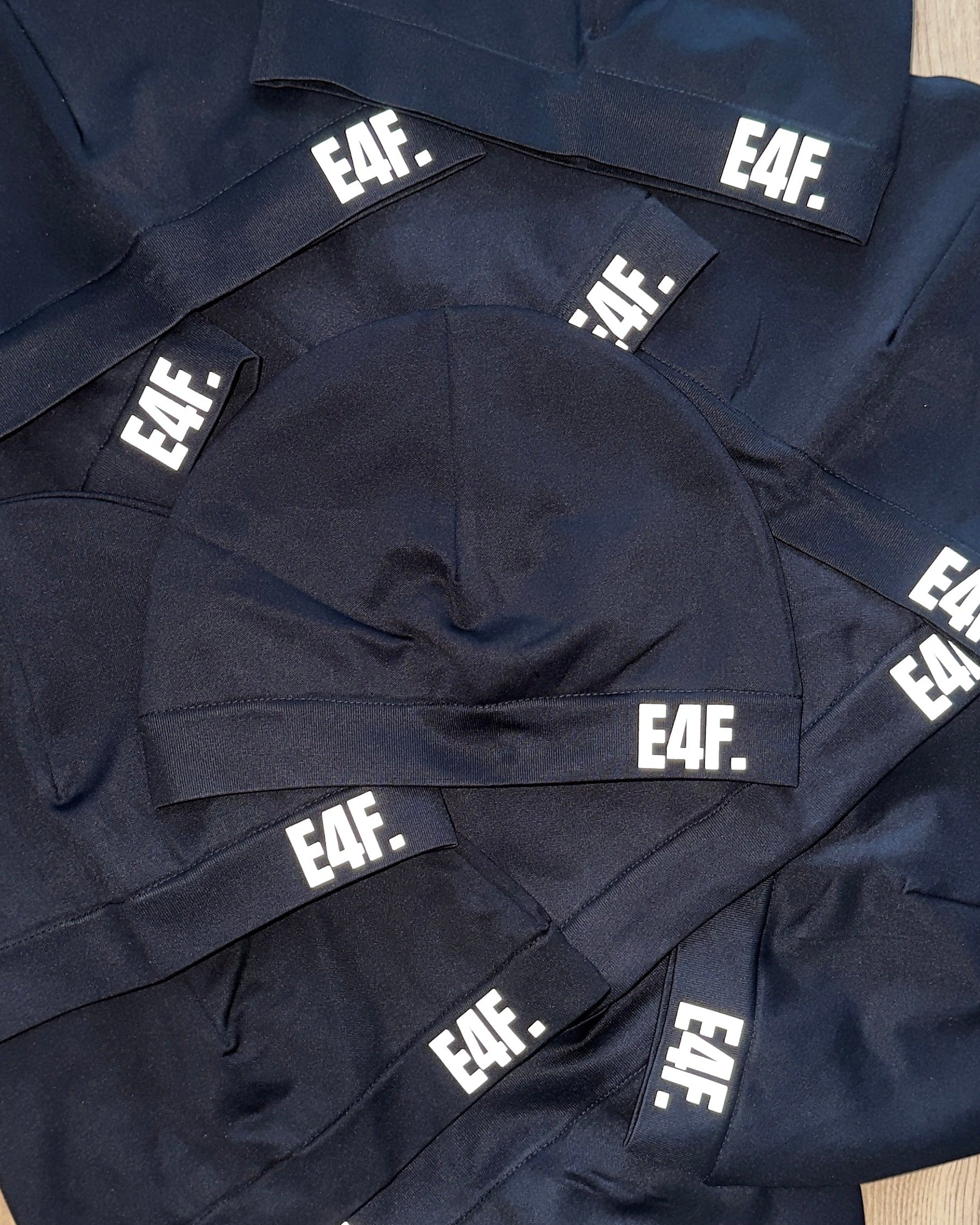 Bonnet satin